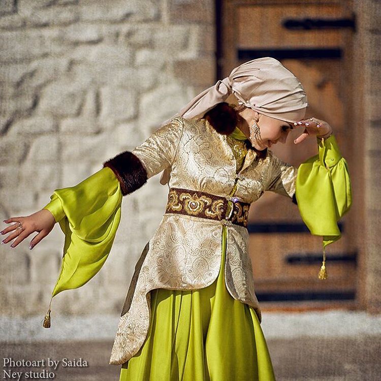 стилизованный татарский костюм