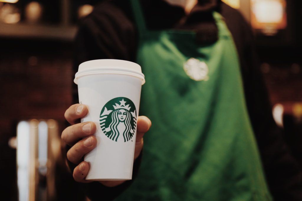 Starbucks откроет первую кофейню в Казани 29 июля