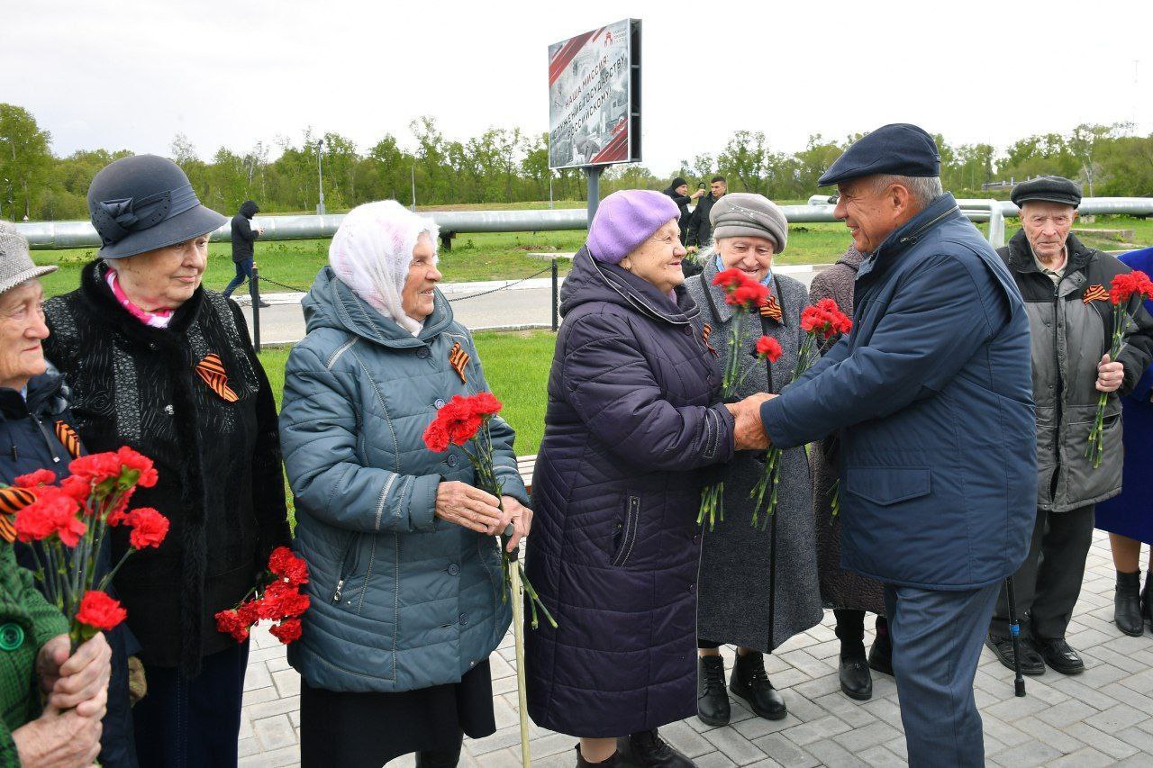 пожилые и минних